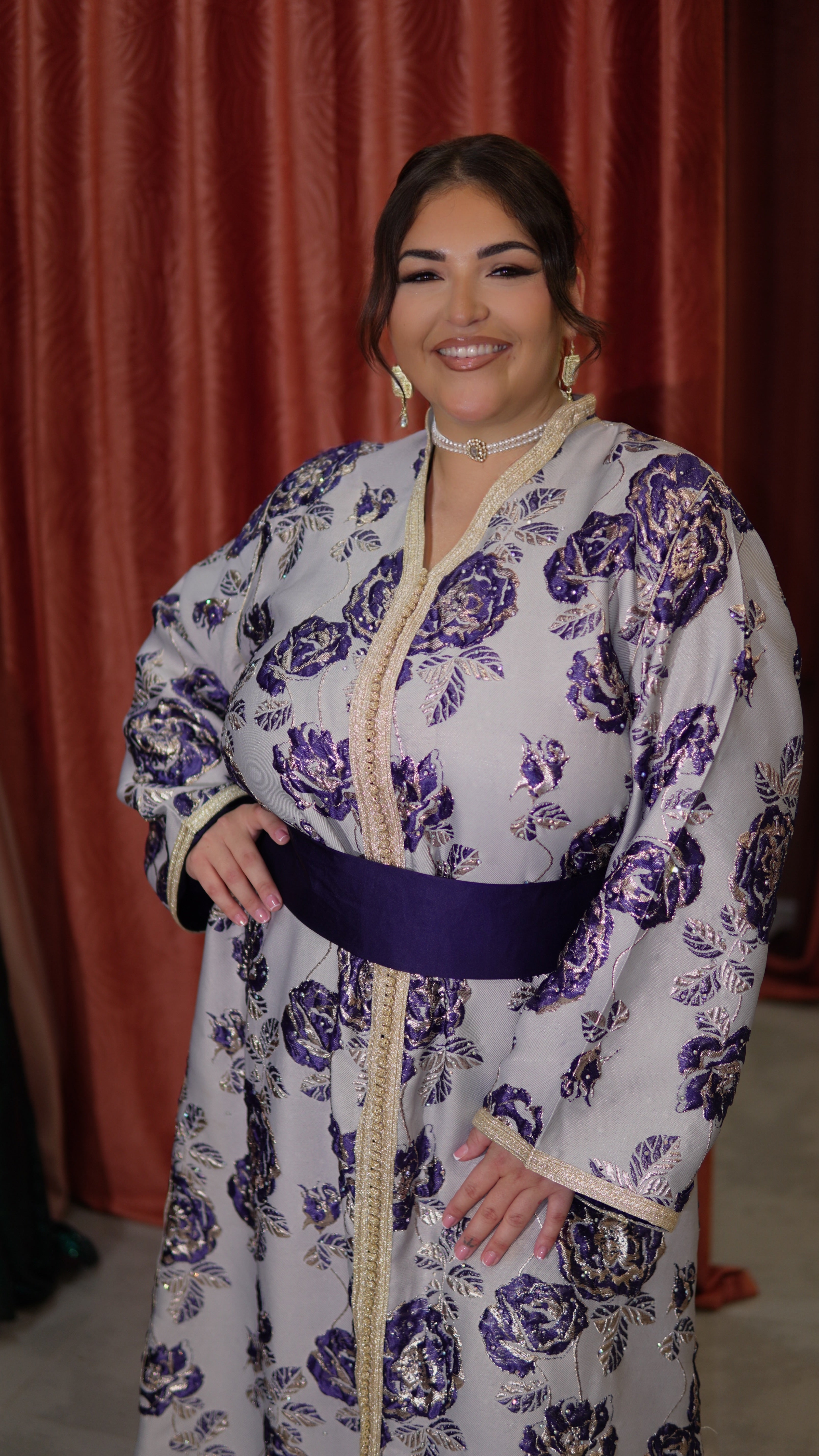 Caftan Brocart fleuri grande taille "Amira"