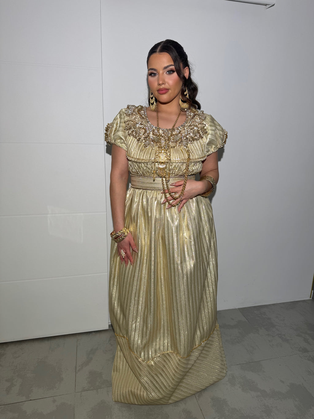 Blousa Mensouj perlée dorée "Nawal"