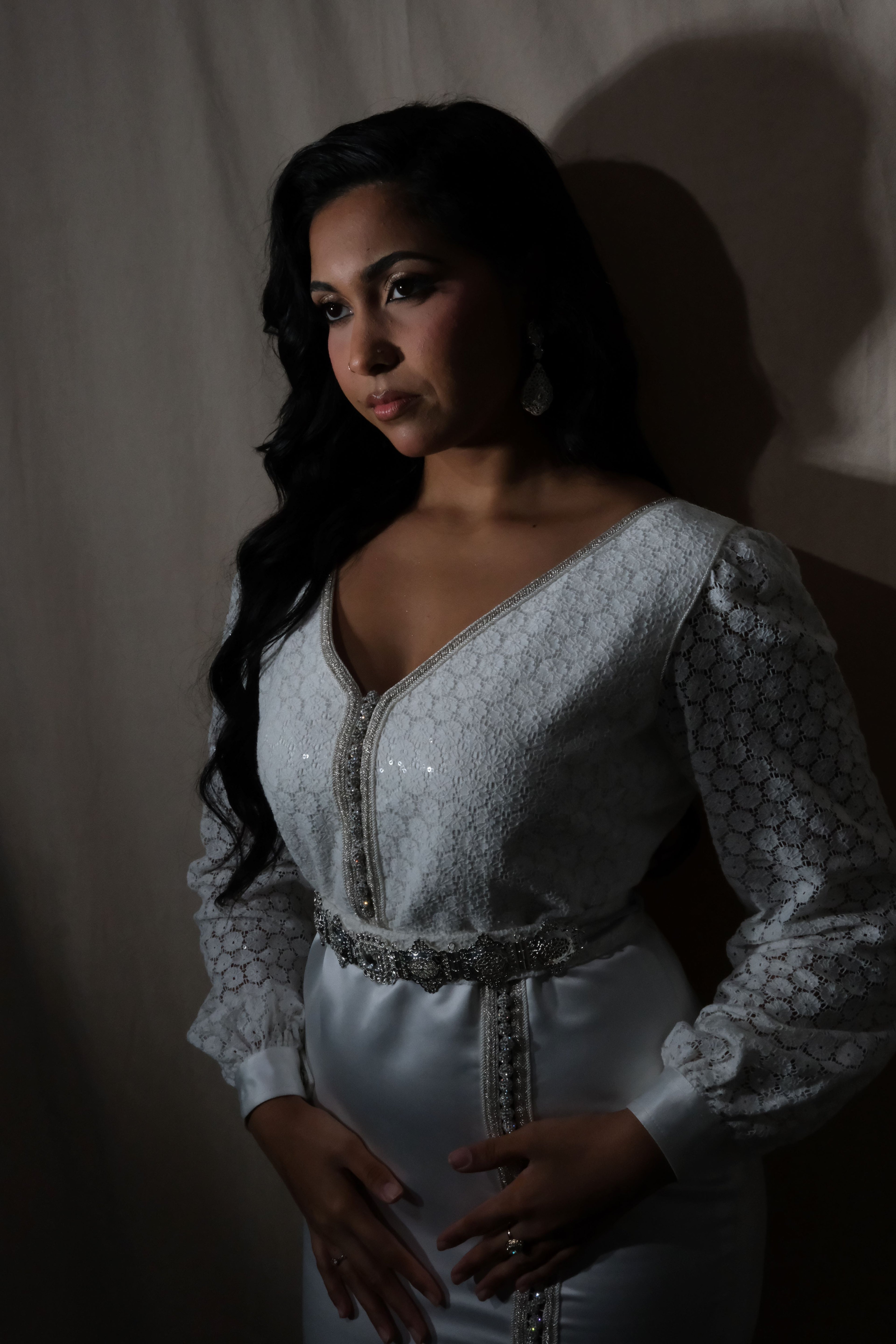 Caftan moderne blanc « Nourine » – Pièce unique