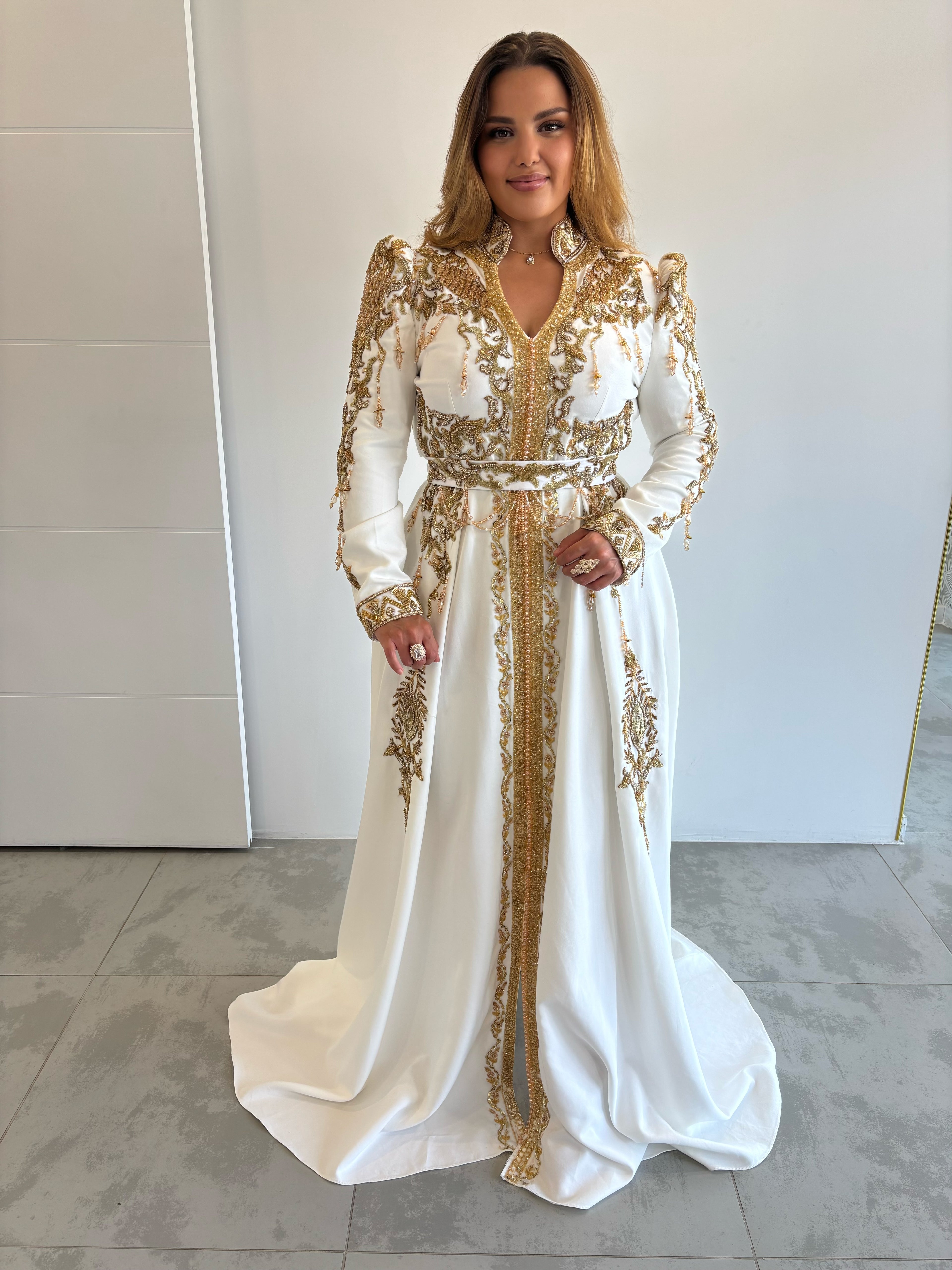 Caftan perlé blanc