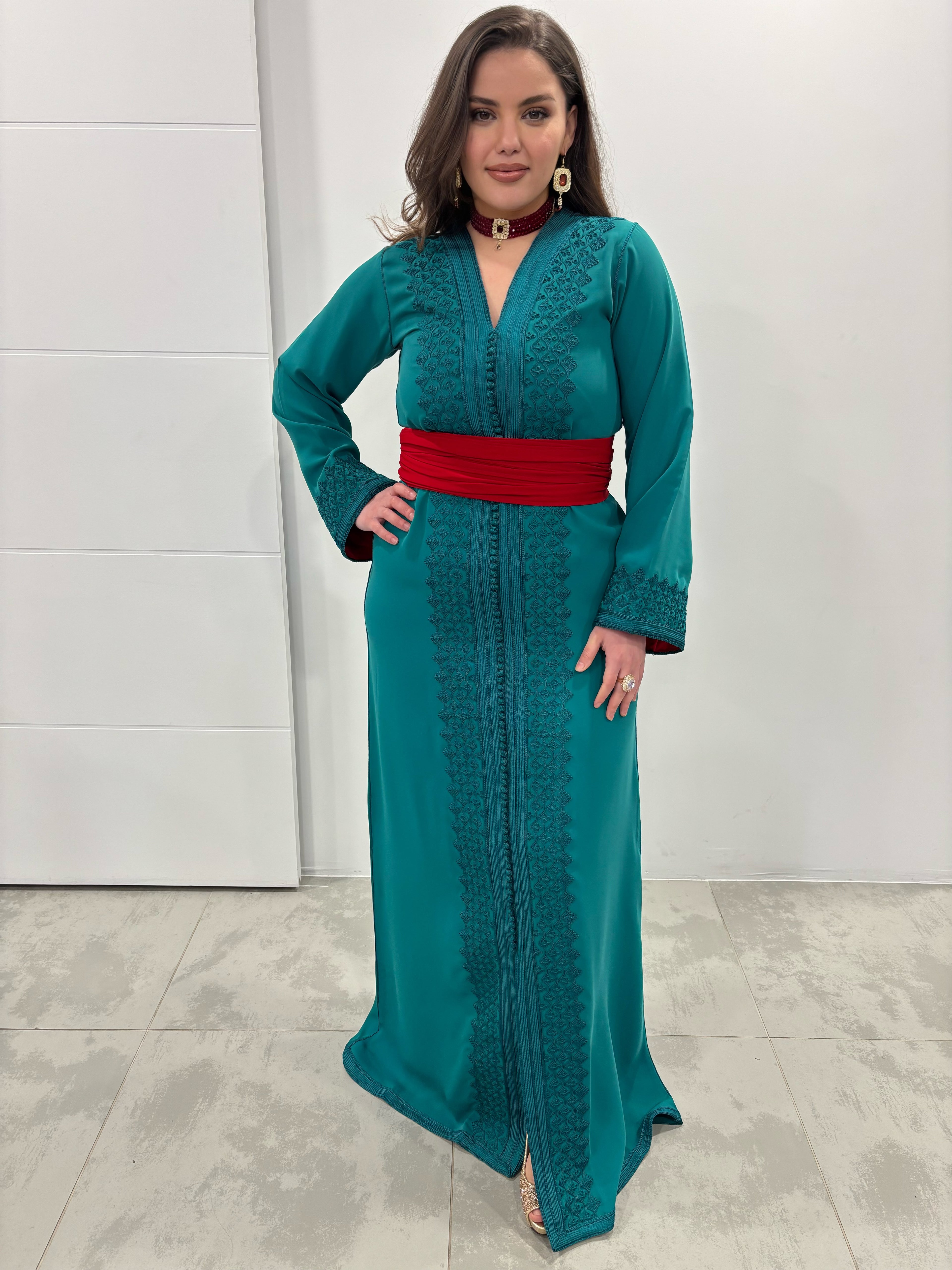 Caftan « NAYLA » – Élégance intemporelle