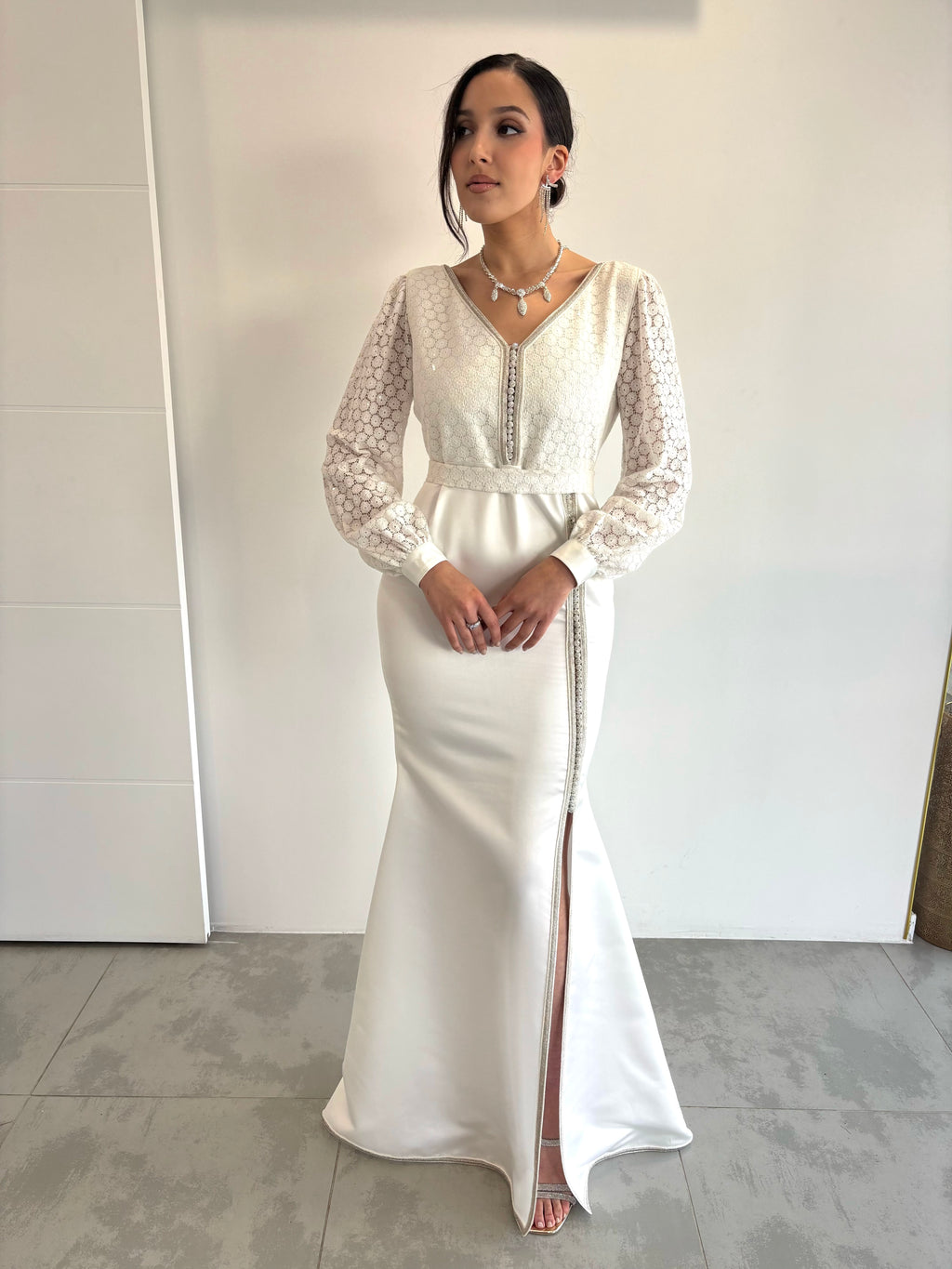 White lace caftan