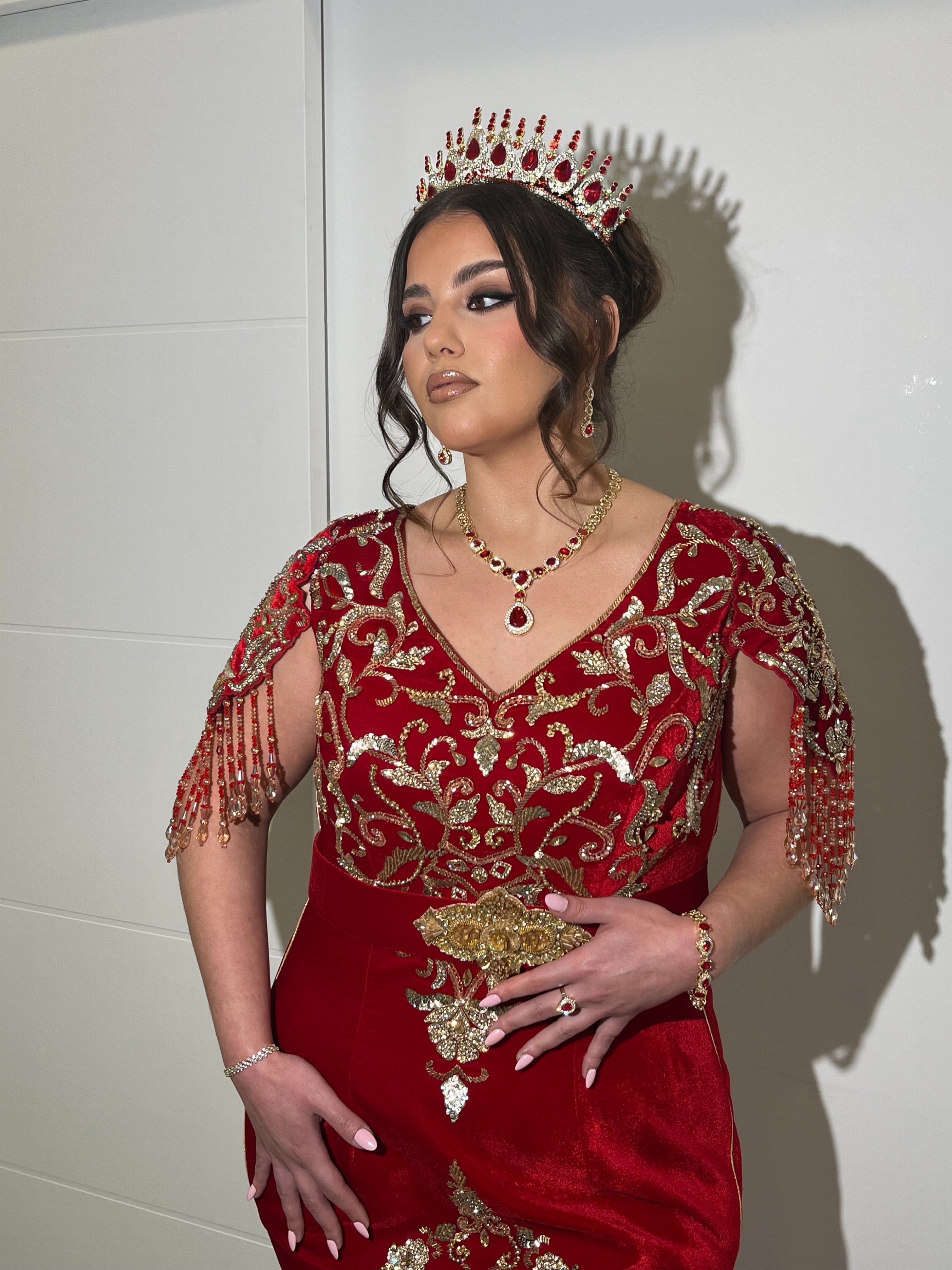 Caftan sirene velours rouge « Bahia » – Haute Couture Mariée