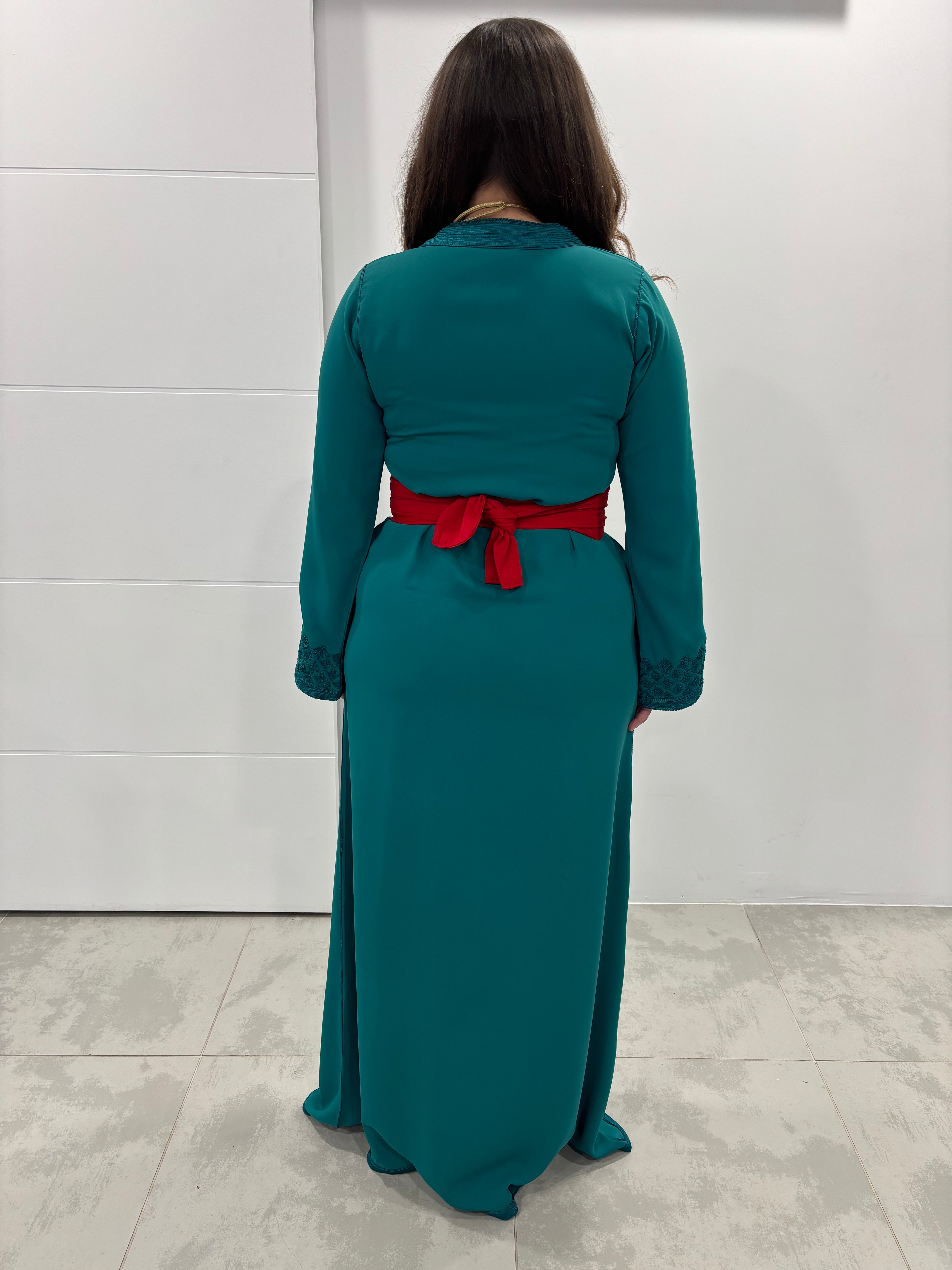 Caftan « NAYLA » – Élégance intemporelle