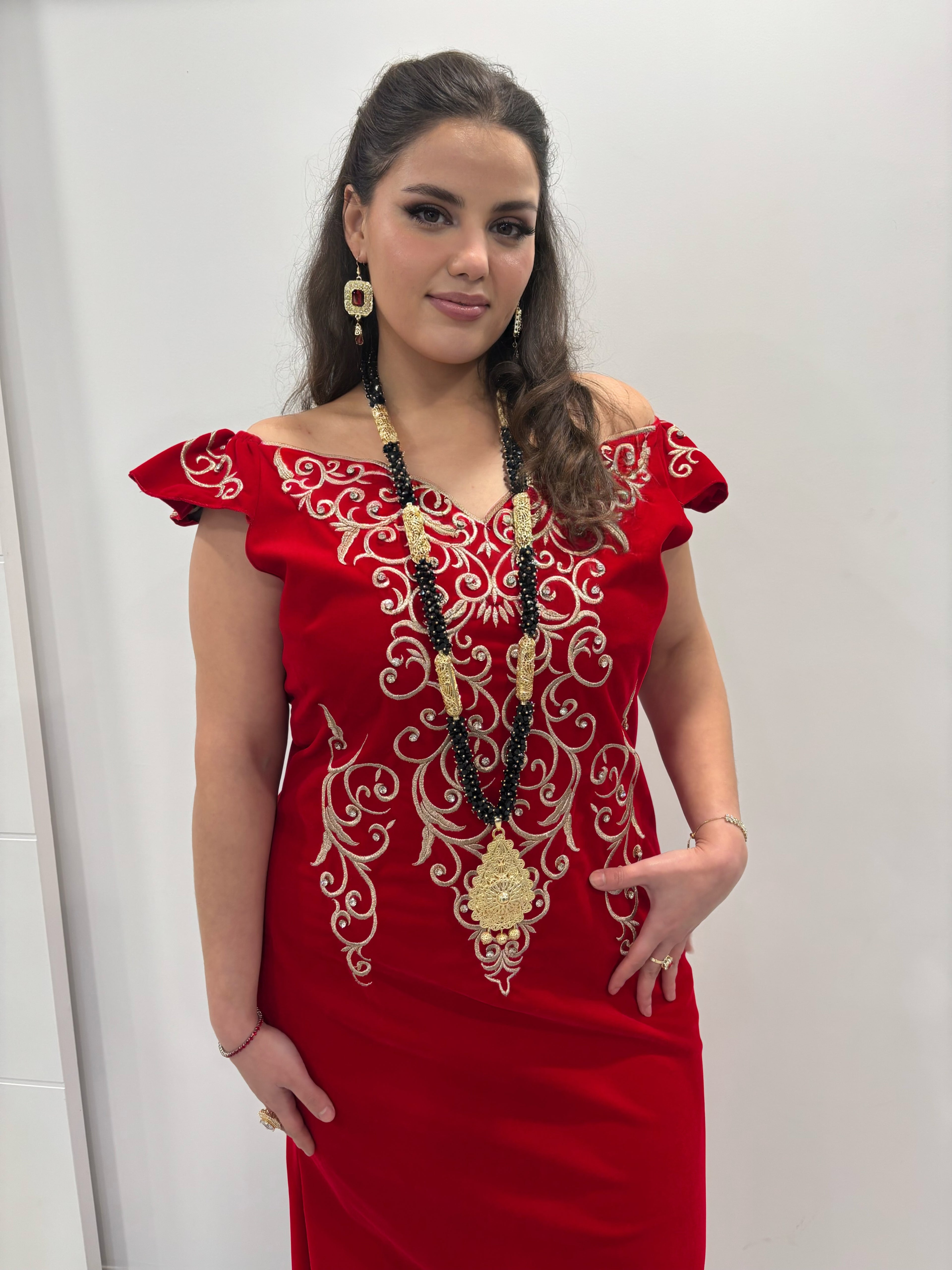 Fergani constantinois rouge — Modèle « YASMINE »