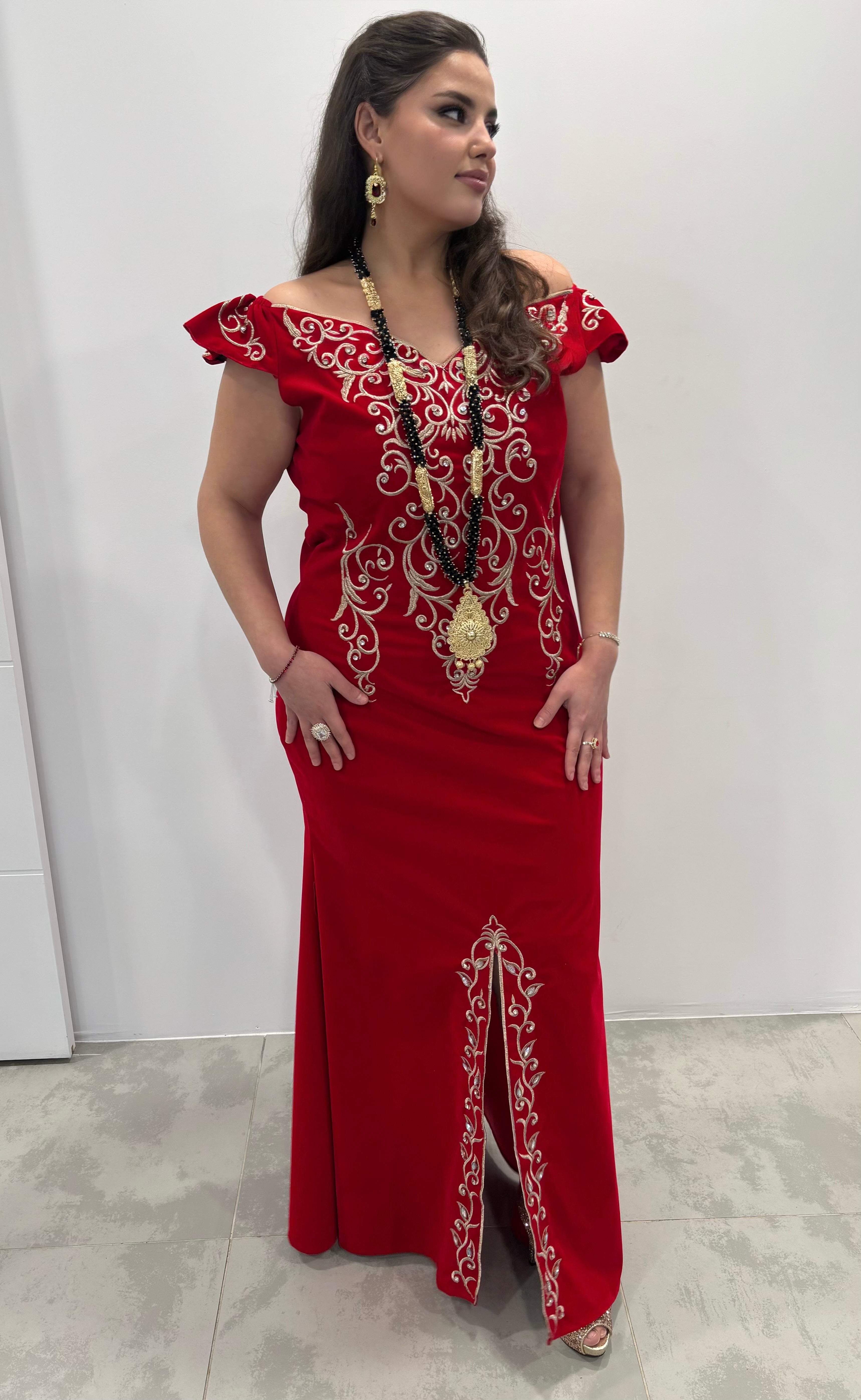 Fergani constantinois rouge — Modèle « YASMINE »