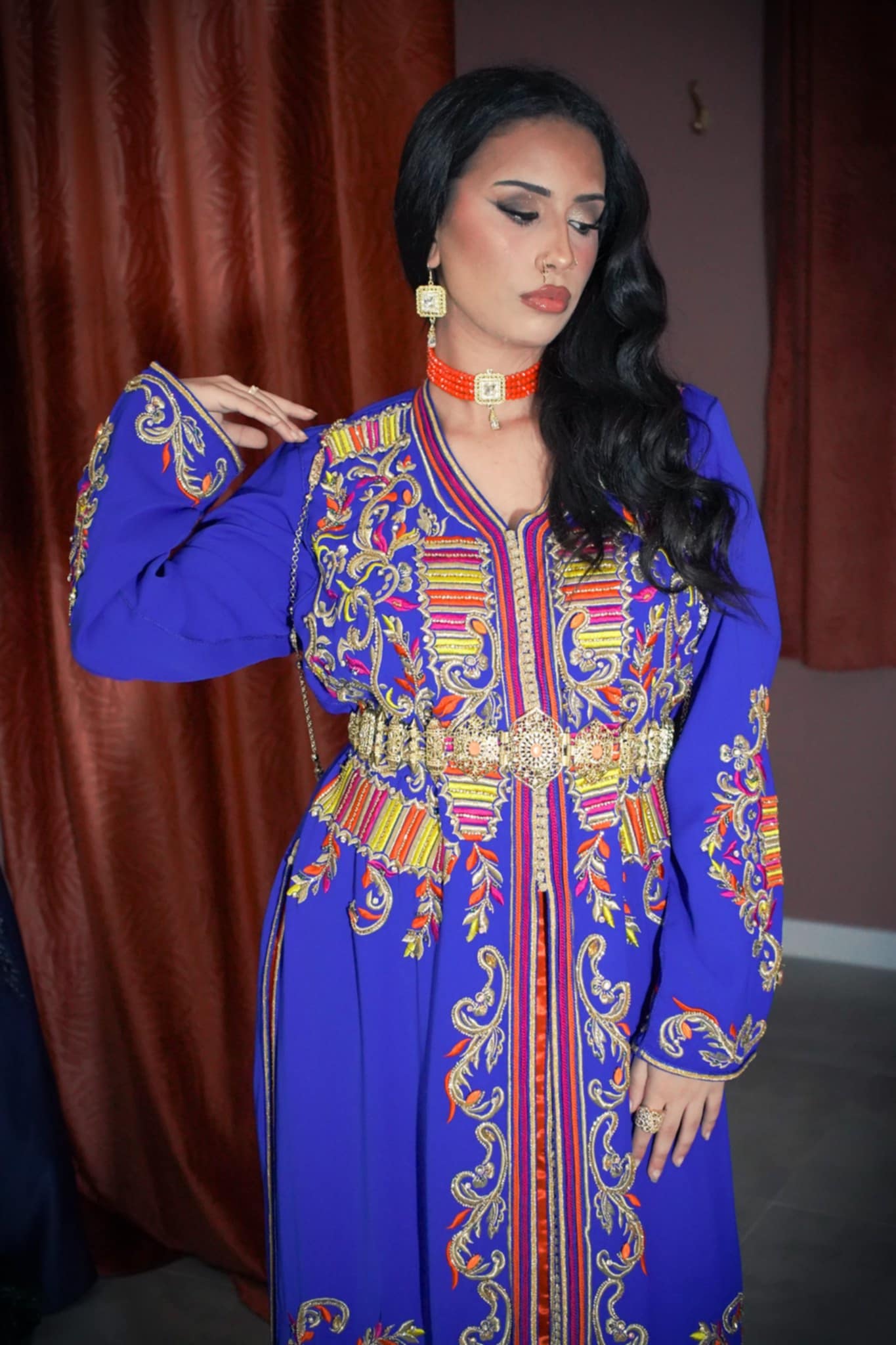 Takchita perlée bleu & orange “Alya”