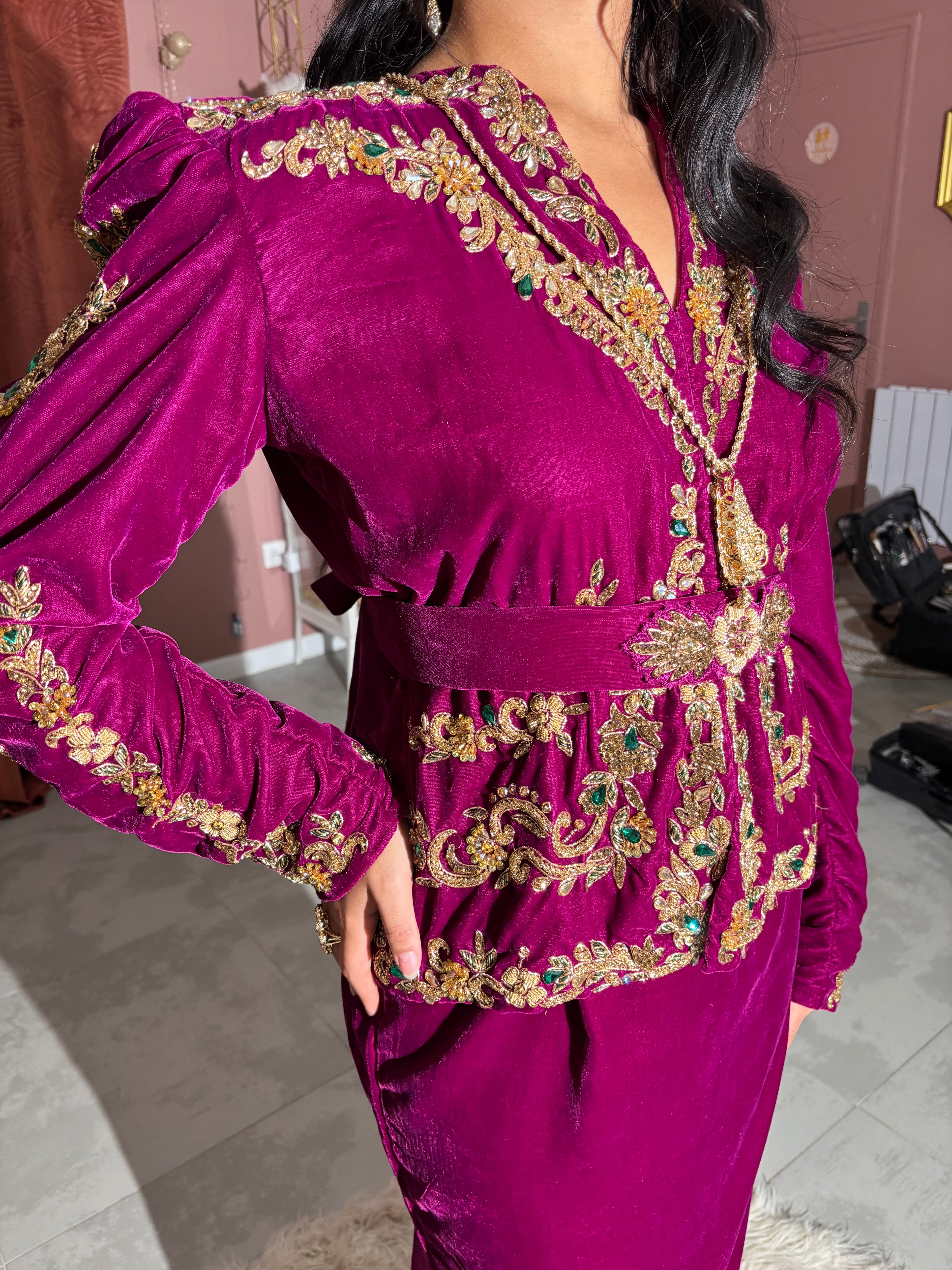 Karakou rose fushia perlé velours "Sabrina"
