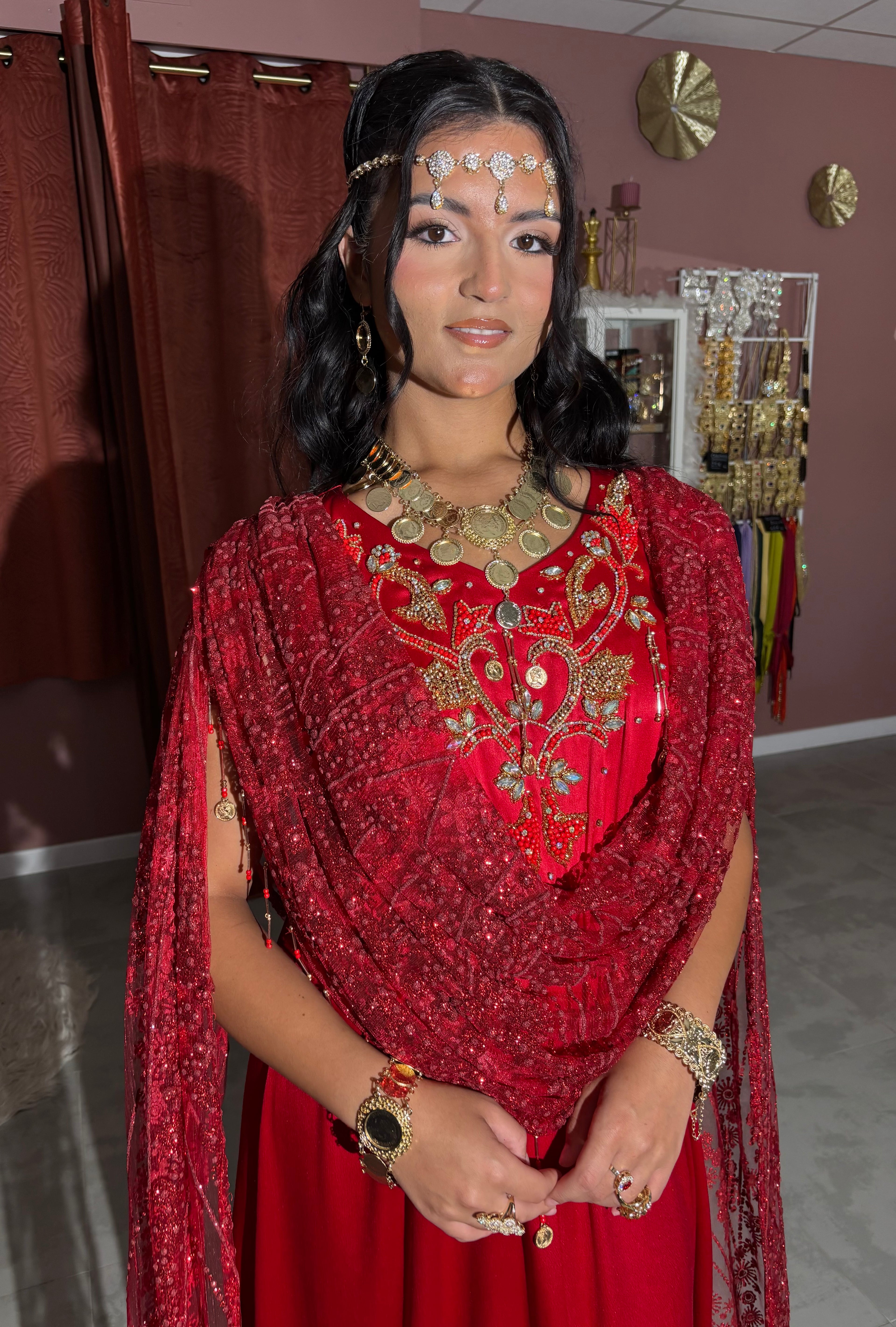 Robe Chaouïa rouge perlée "Baya"
