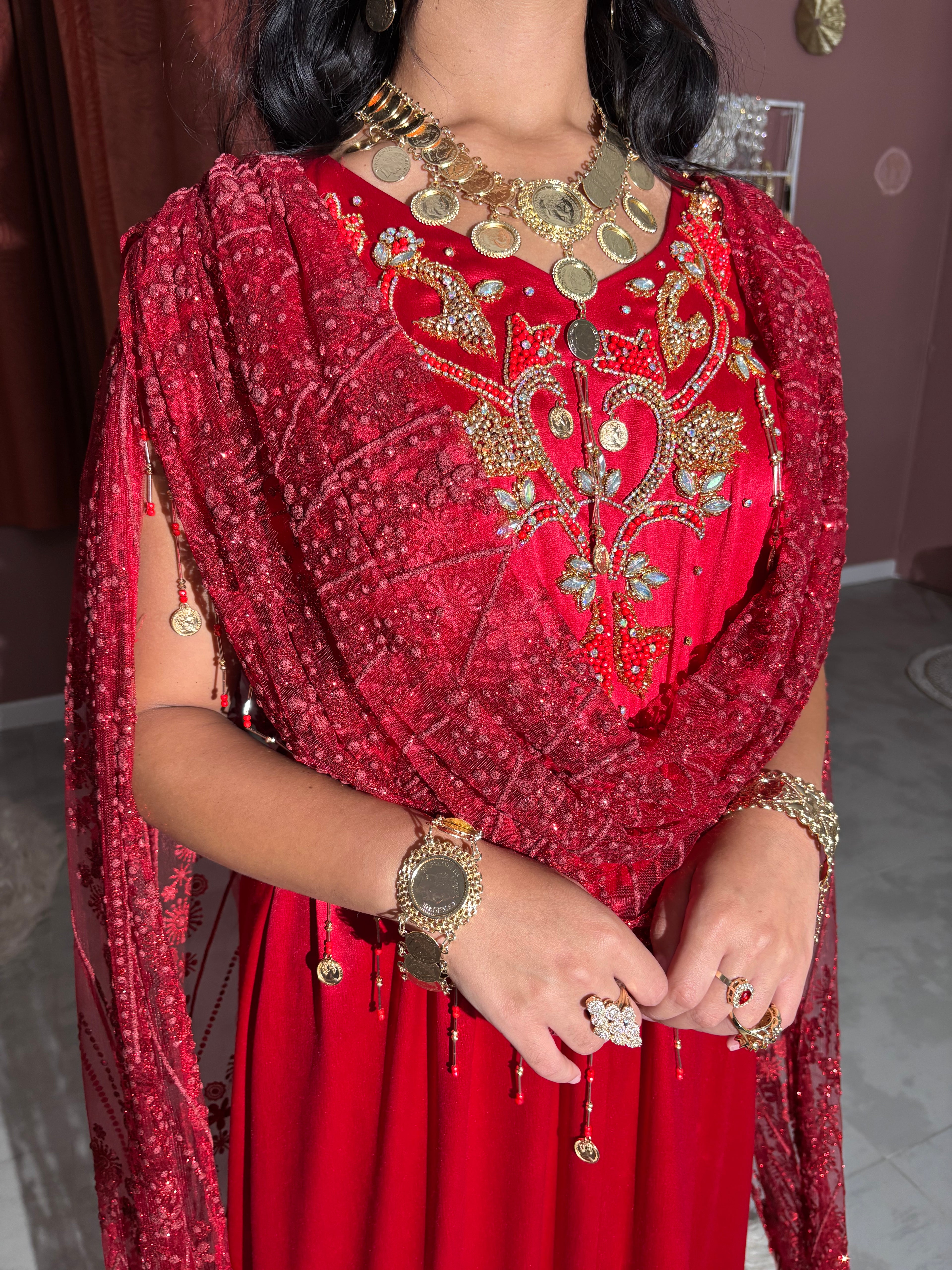 Robe Chaouïa rouge perlée "Baya"