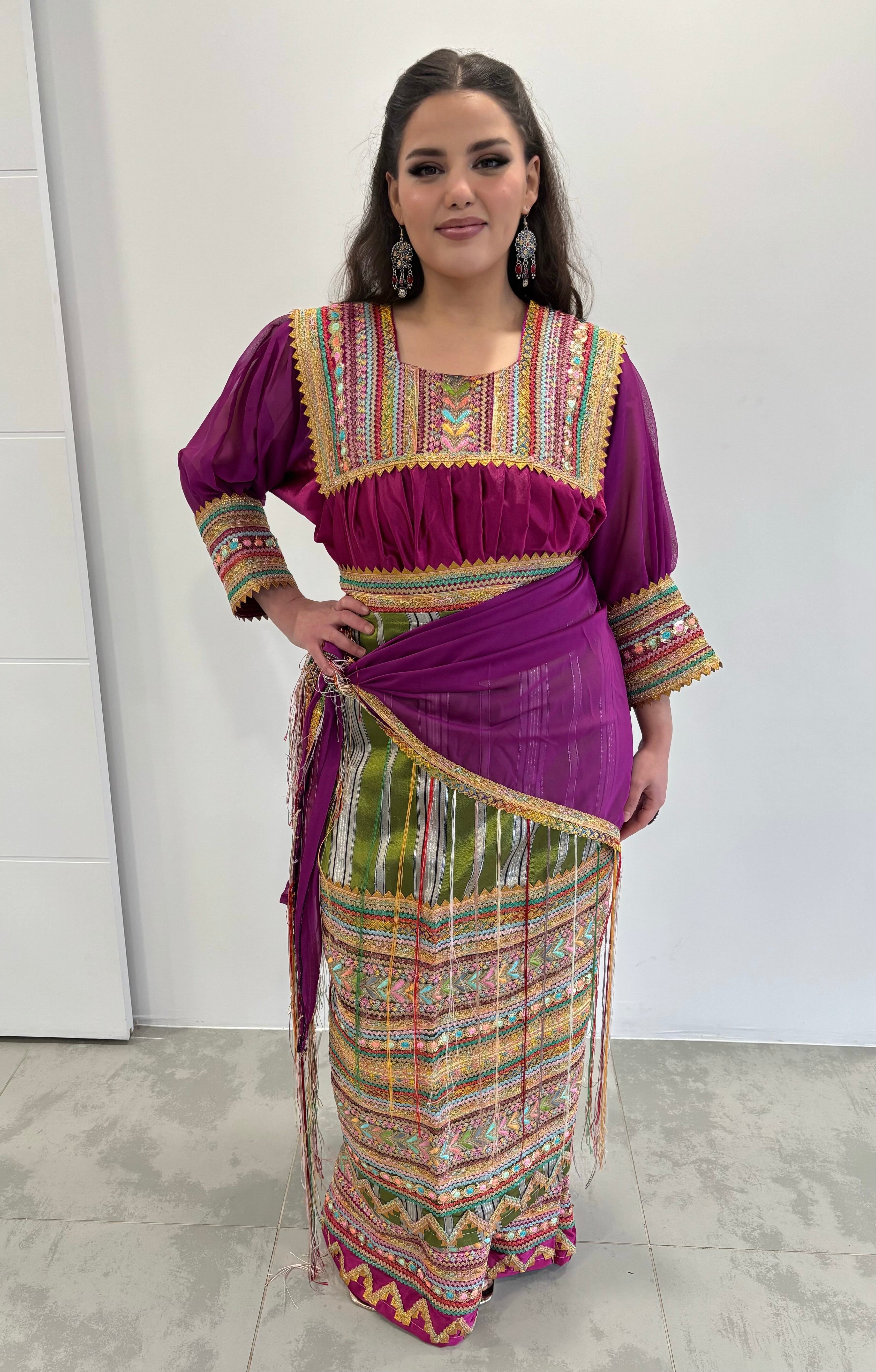 Robe Kabyle rose « Tifawin »