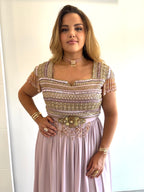 Robe de soirée rose perlée