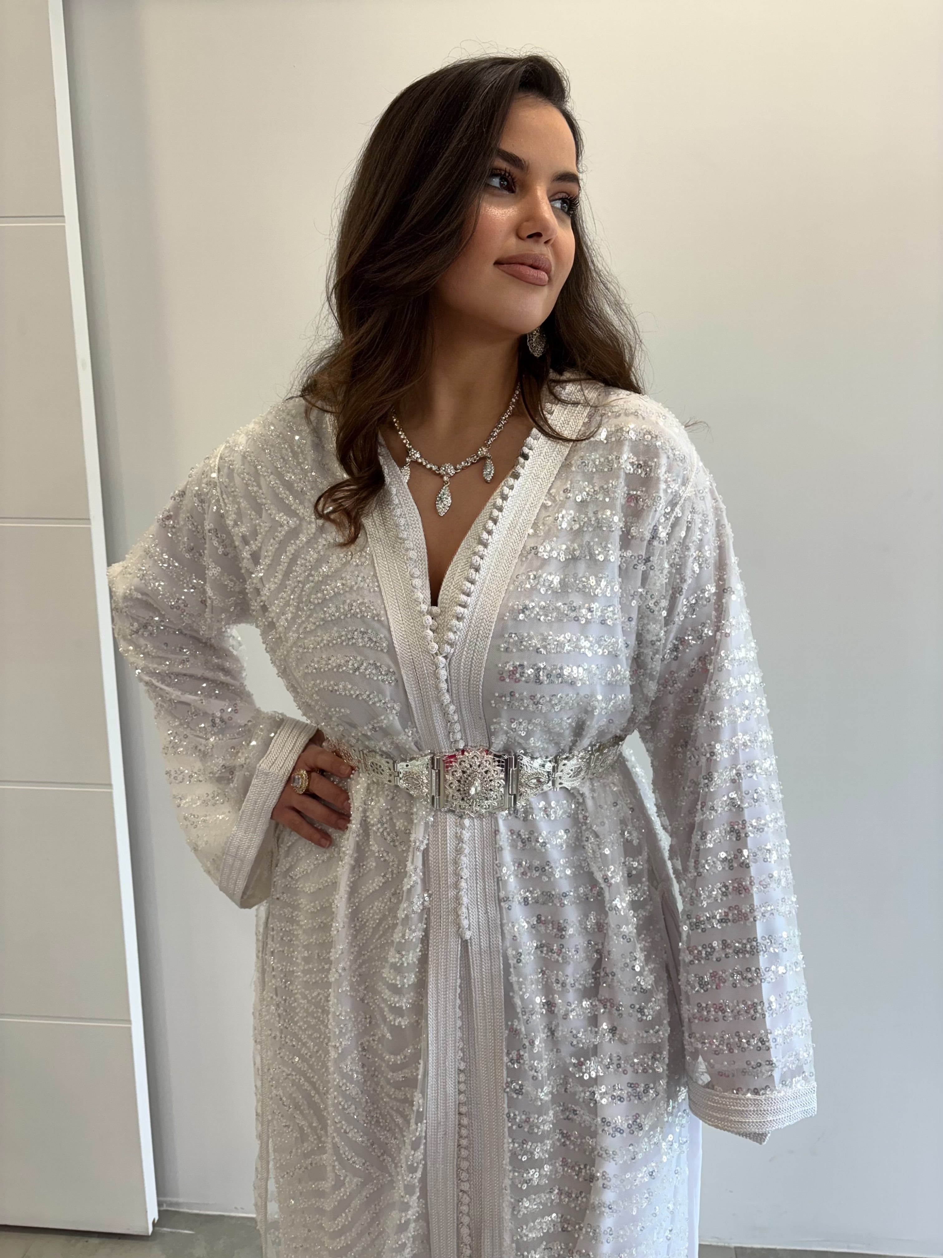 Takchita blanche fiançailles "Lalla"