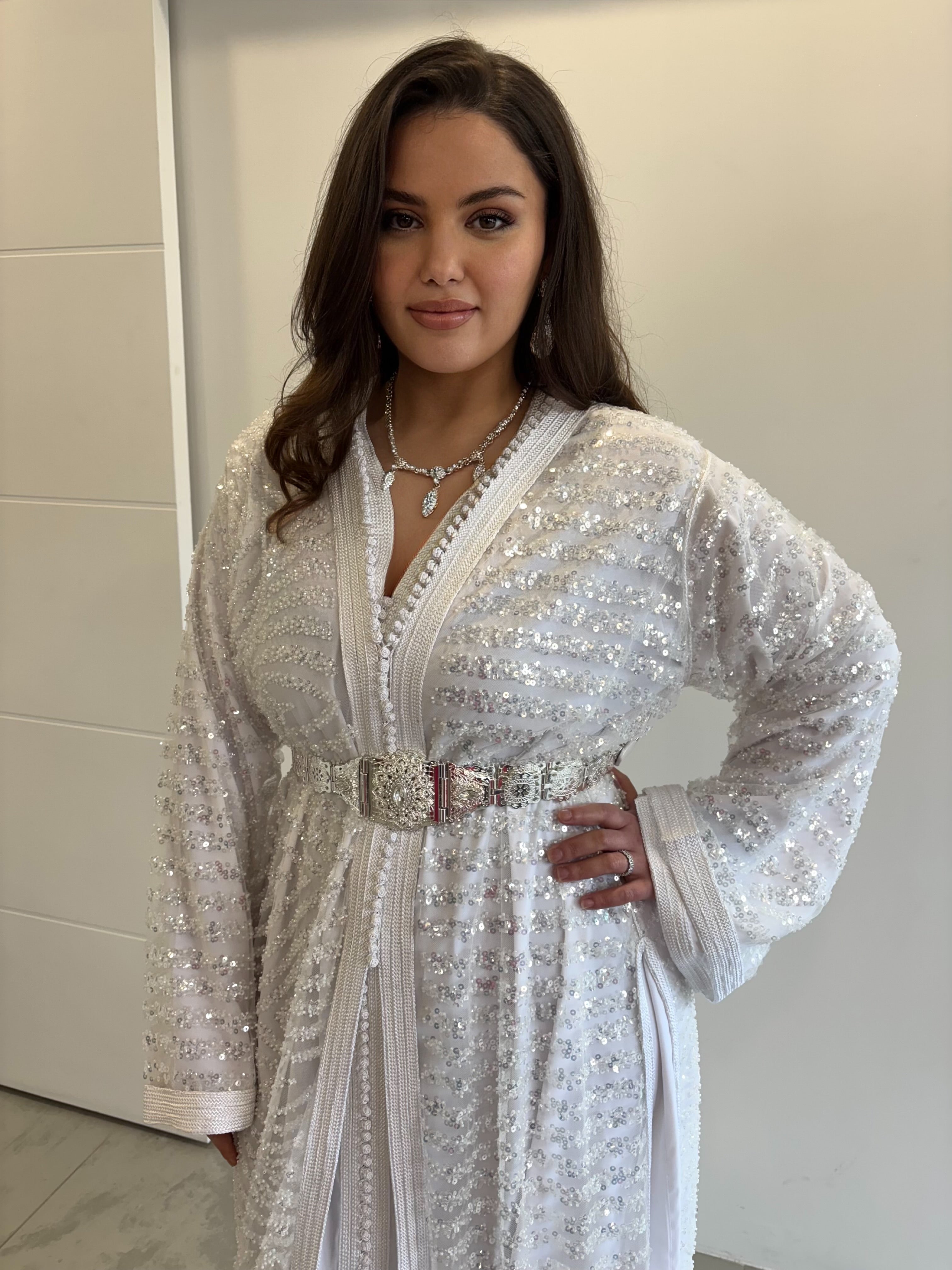 Takchita blanche fiançailles "Lalla"