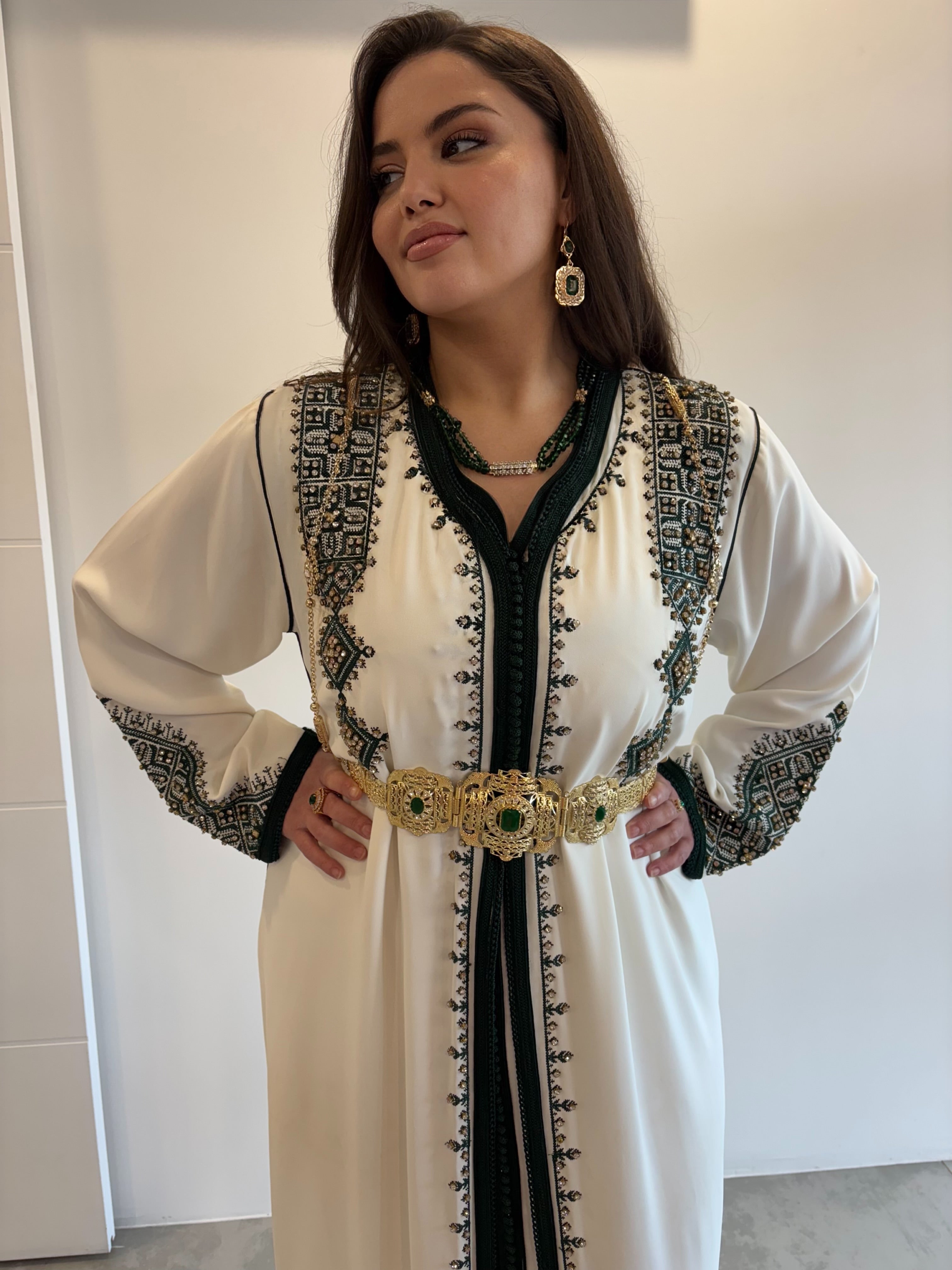 Takchita henna "Nour"