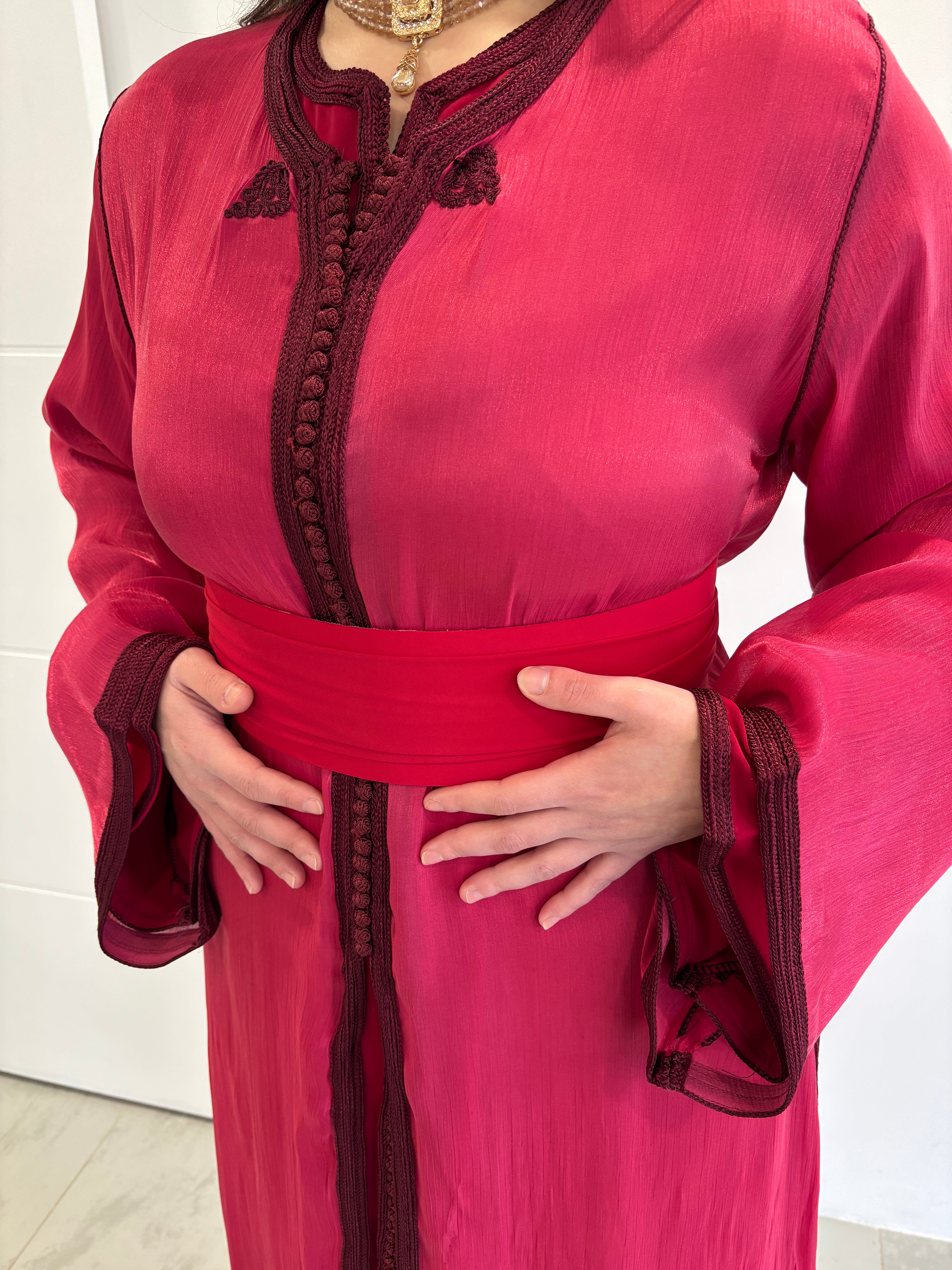 Takchita organza rose fushia “Yasmina”