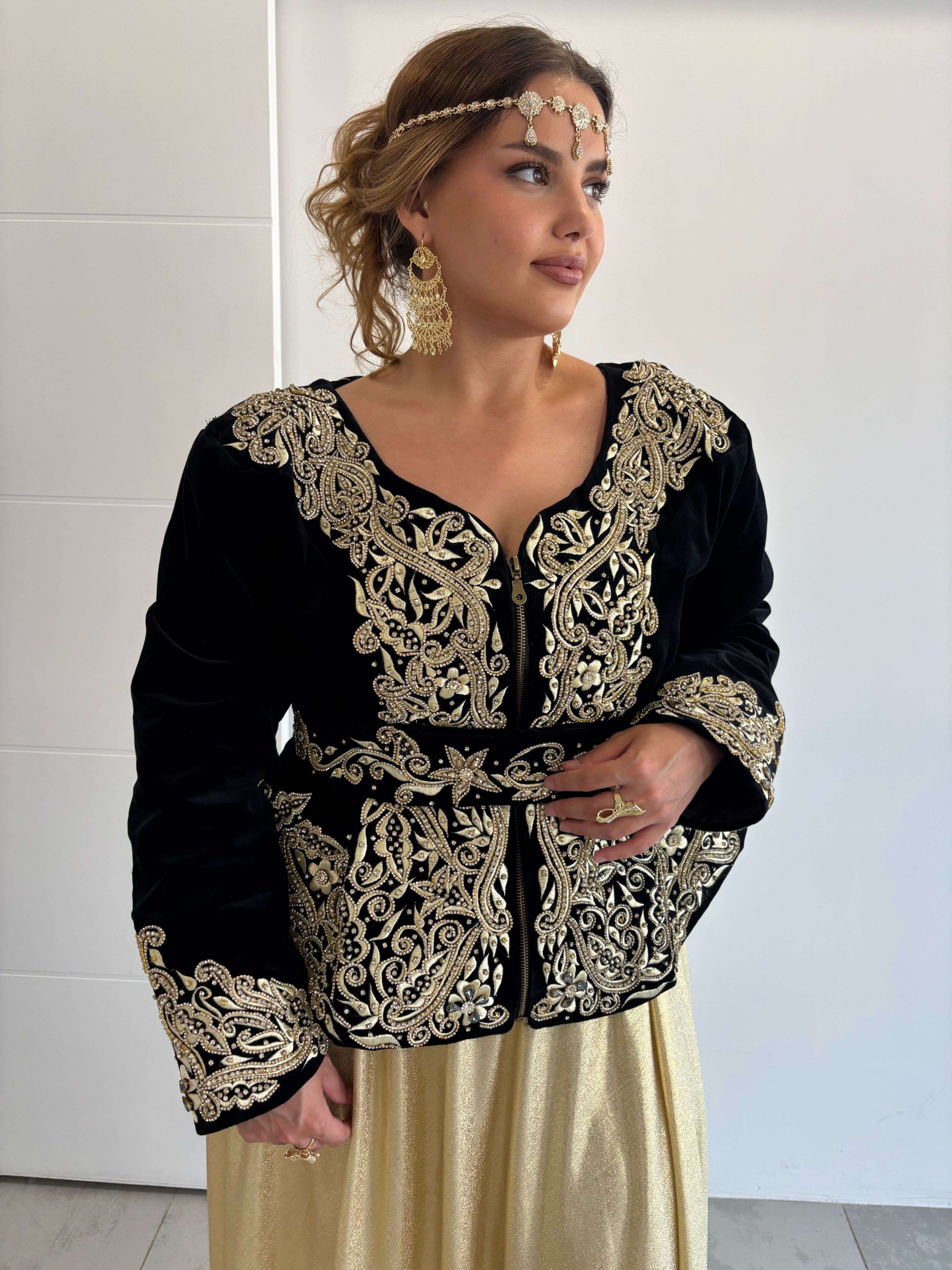 Karakou noir et argent grande taille